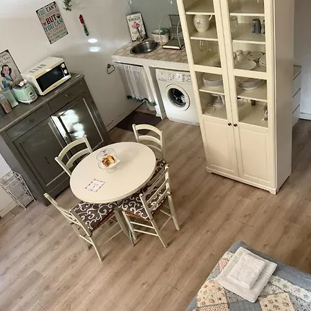 Residenza Fiori Di Grano Alojamento de Acomodação e Pequeno-almoço Milão